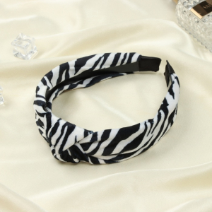 Ободок для волос «Флоранс», бархат, 2.5 см