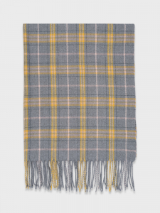 Палантин с шотландским орнаментом