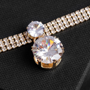 Колье-чокер «Симфония» с кругом, цвет белый в золоте, 30 см