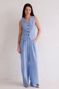 16093 Костюм брючный с жилетом голубой