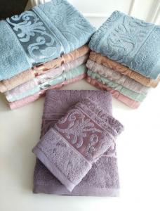 Махровое полотенце 