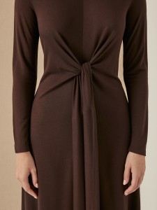 Платье-миди с длинным рукавом