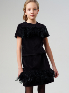 Комплект для девочки: джемпер, юбка