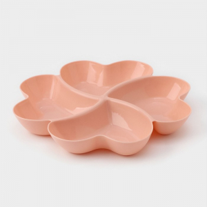 Менажница 4 секции «Сердце», 22.5?3 см, розовая/бежевая