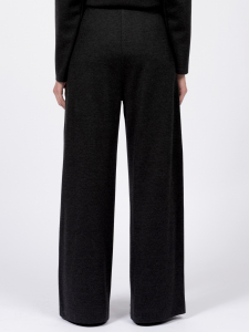 Широкие трикотажные брюки