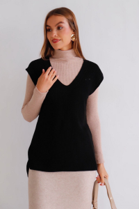 11959 Жилет с V-образным вырезом вязаный чёрный