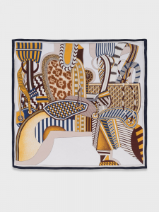 Шелковый платок с принтом