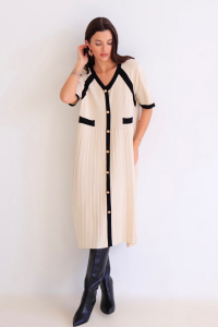 16266 Платье вязаное с контрастной отделкой