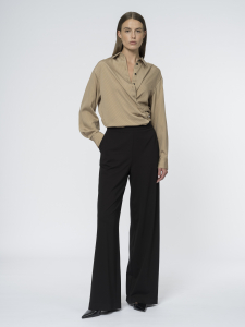 Удлиненная блуза рубашечного кроя