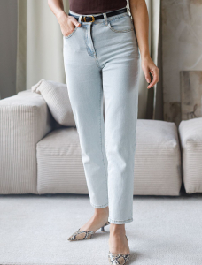 Джинсы mom-fit  из эластичного облегченного денима