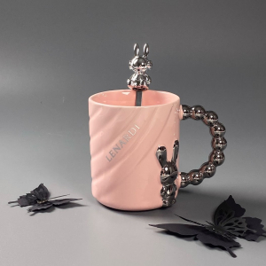 315-071 Кружка 430мл с ложкой в под.уп.(х36)Фарфор