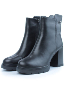 04-M3-847 BLACK Ботильоны зимние женские (натуральная кожа, натуральный мех)