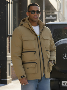 Куртка спортивная мужская зимняя с капюшоном горчичного цвета 3222G