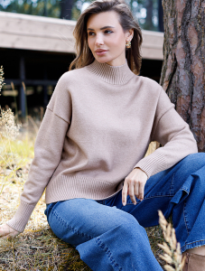 Свитер с высоким воротом из пряжи с кашемиром