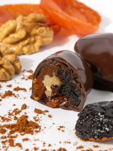 Конфеты АМАВЕЛ Сухофрукты в шоколаде 500 гр