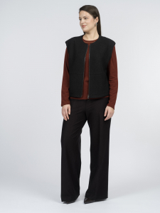 Жилет на молнии из вареной шерсти