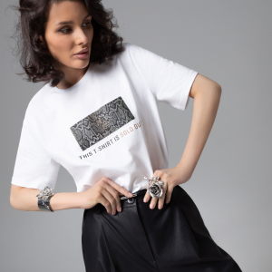 Футболка свободной посадки, Модная перезагрузка (белая)