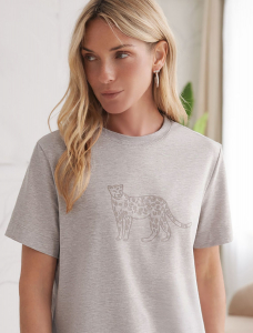 Футболка из премиального хлопка с авторским принтом