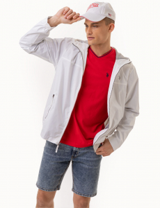 ESSENTIAL HOODED WINDBREAKER