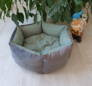 Лежанка бархат серый D-50