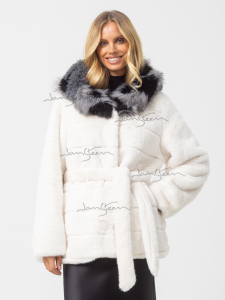 Шуба для женщин иск.мех