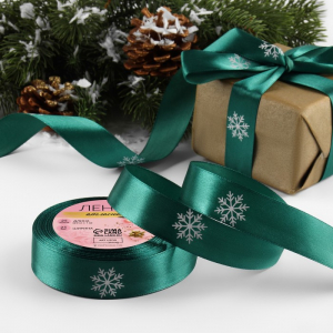 Лента атласная «Снежинки», 25 мм, 23±1 м, зелёная