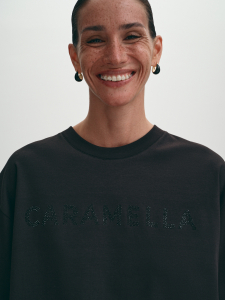 Трикотажная футболка оверсайз с декором