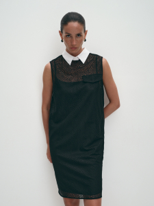 Нарядное короткое кружевное платье