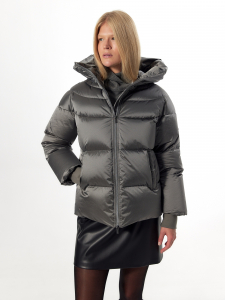 Укороченный пуховик с утеплителем 90% пух и 10% перо