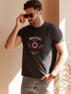 Футболка из премиального хлопка с авторским принтом