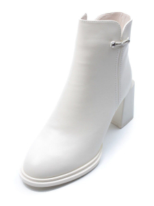01-PCM330-2 WHITE Ботинки демисезонные женские (натуральная кожа, байка)