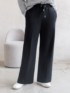 Прямые трикотажные брюки на резинке из футера двухнитки эластичные