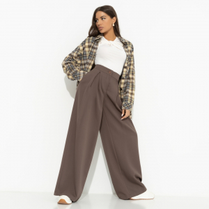 Брюки с защипами, Лёгкое притяжение