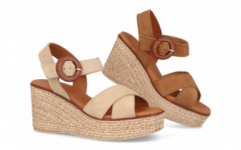 5816 - DIGODIGO
                SANDALIAS DE CUNA