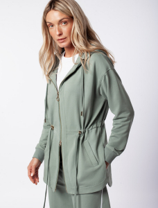 Парка с золотистой фурнитурой из тонкого эластичного футера