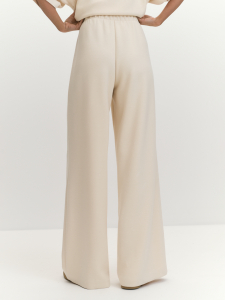 Брюки со стрелками из мягкого вискозного пике