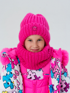 Комплект для девочки: шапка, снуд