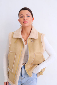 15866 Жилет-дубленка