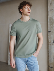 Футболка из премиального хлопка с эластаном