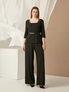 Блуза трикотажаная с рукавом 3/4