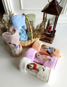 Полотенце из микрофибры с вышивкой 