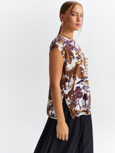 Блузка из вискозы