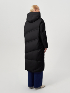 Непромокаемый пуховик с мембраной и утеплителем 90% пух и 10% перо