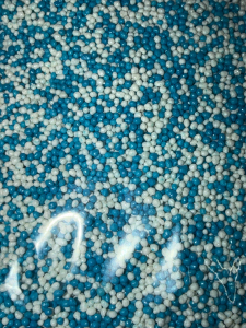 Посыпка бело голубая 500 гр