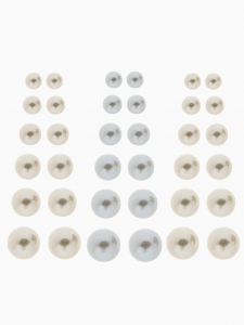 Серьги пусеты 18 пар «Рэйчел» бусина d=5-12 мм, молочно-белые
