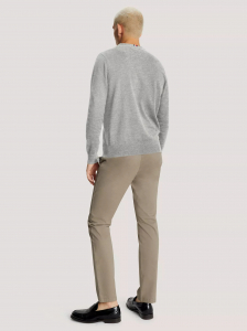 Essential V-Neck Sweater