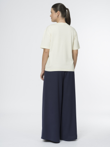 Струящиеся брюки палаццо