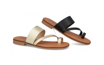 10209 - BDA
                SANDALIAS PLANAS