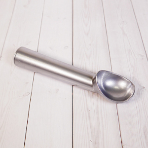 Ложка для мороженого металлическая, 4,5*6 см