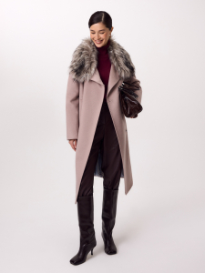 Пальто женское зимнее